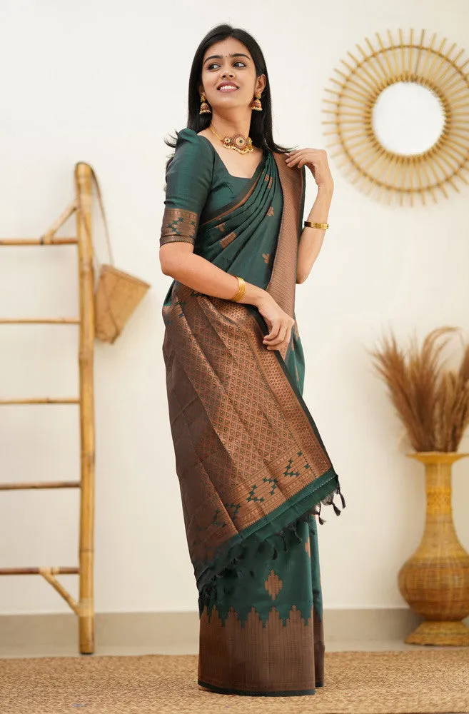 Attractive Dark Green Soft Silk Saree With Refreshing Blouse Piece