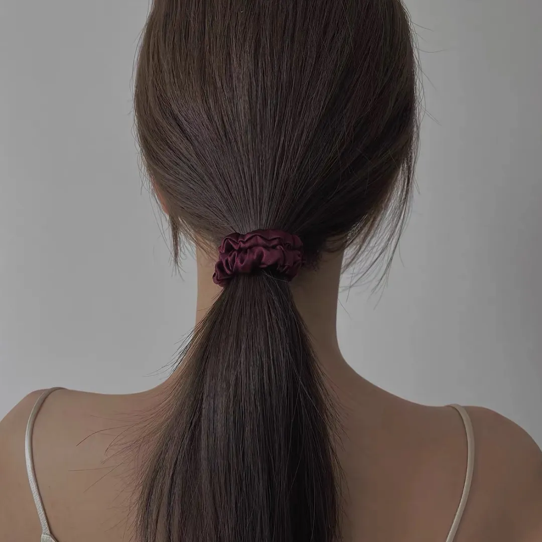 Deep Red silk scrunchies mini