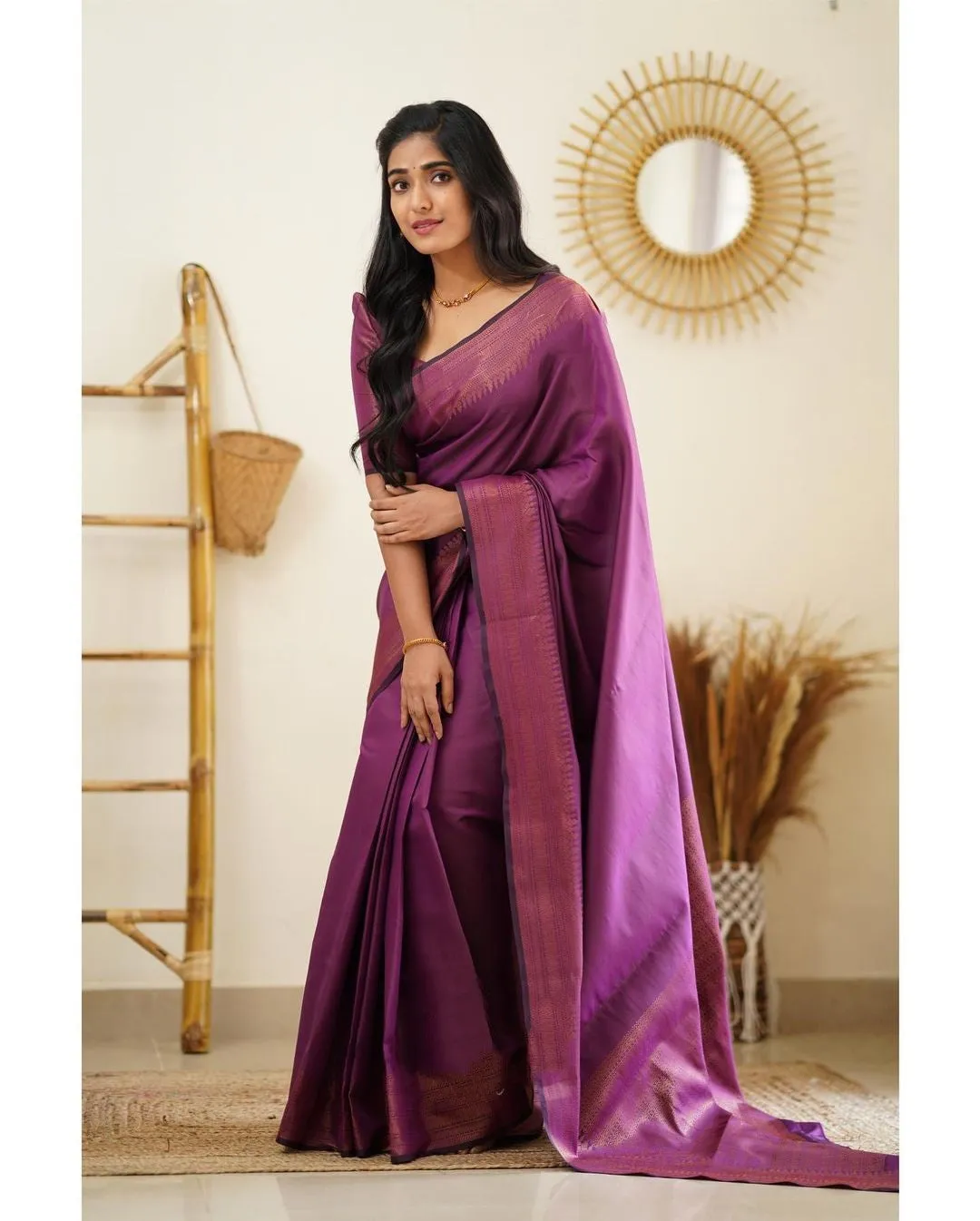 Desuetude Purple Soft Silk Saree With Dissemble Blouse Piece