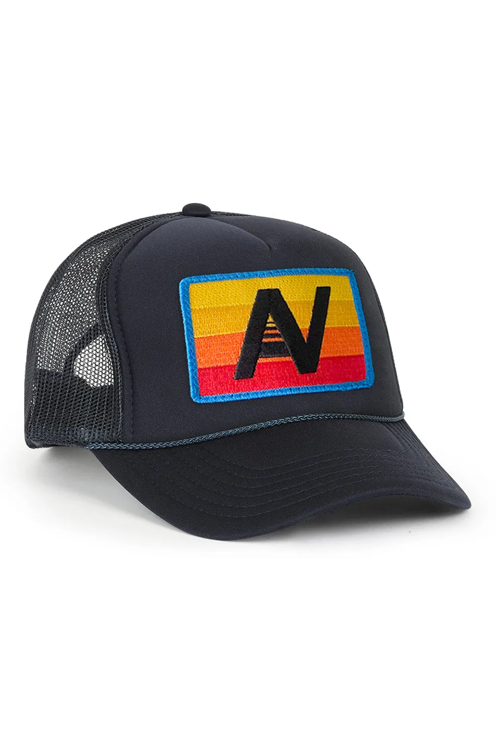 LOGO RAINBOW VINTAGE TRUCKER HAT