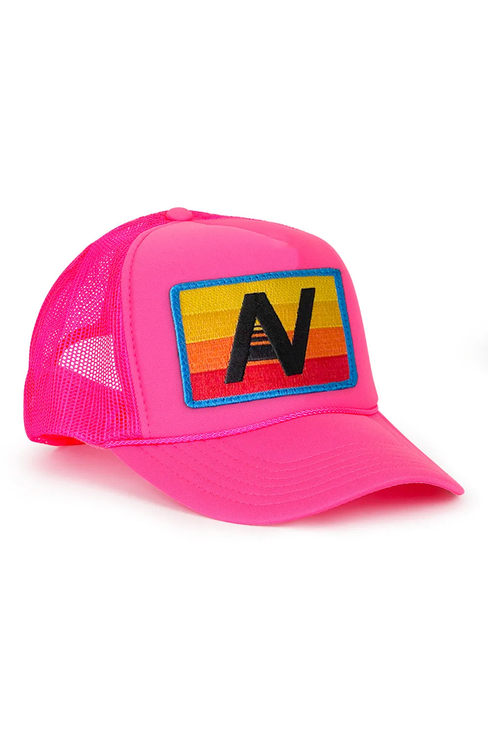 LOGO RAINBOW VINTAGE TRUCKER HAT