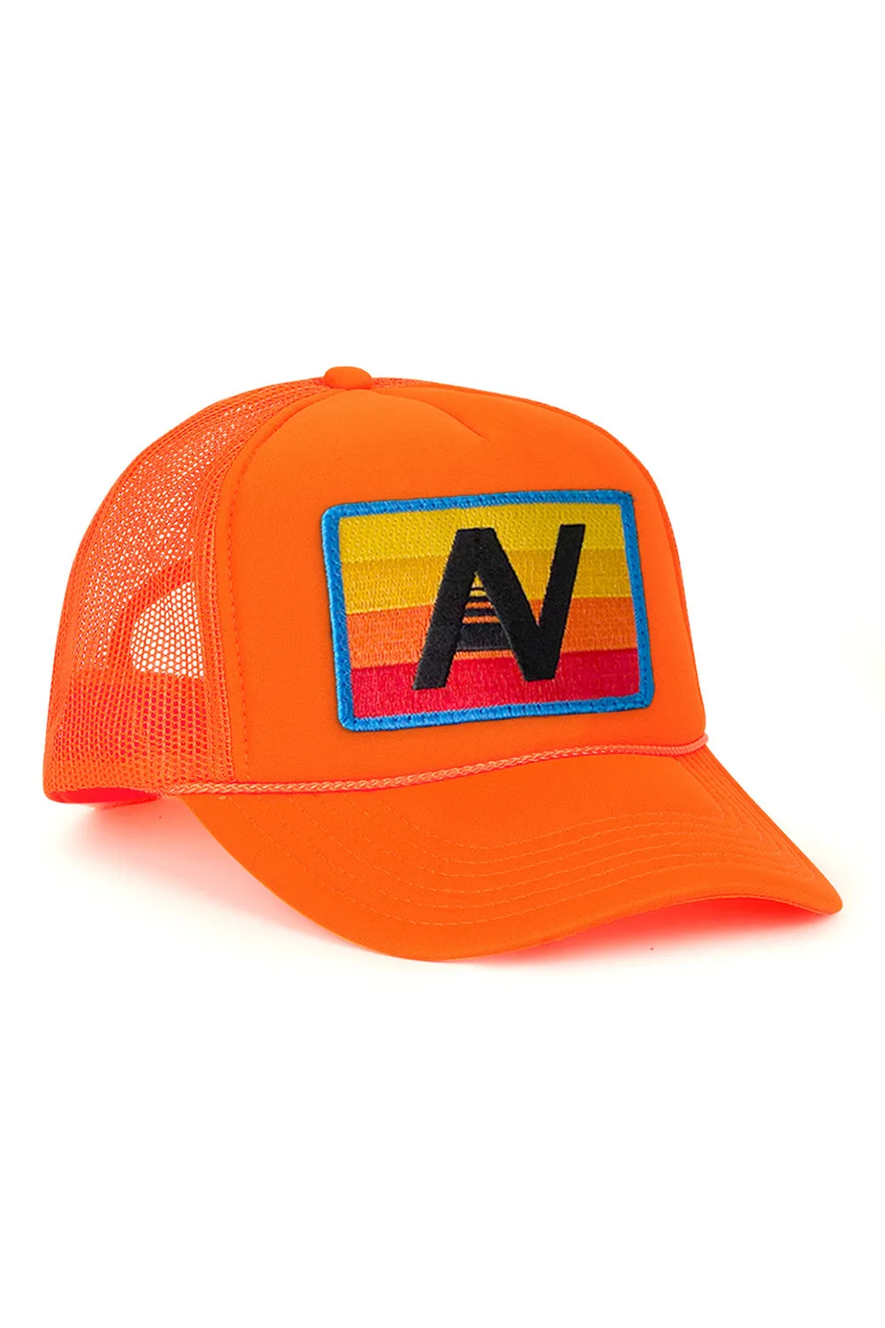 LOGO RAINBOW VINTAGE TRUCKER HAT