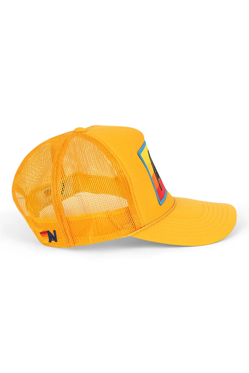 LOGO RAINBOW VINTAGE TRUCKER HAT