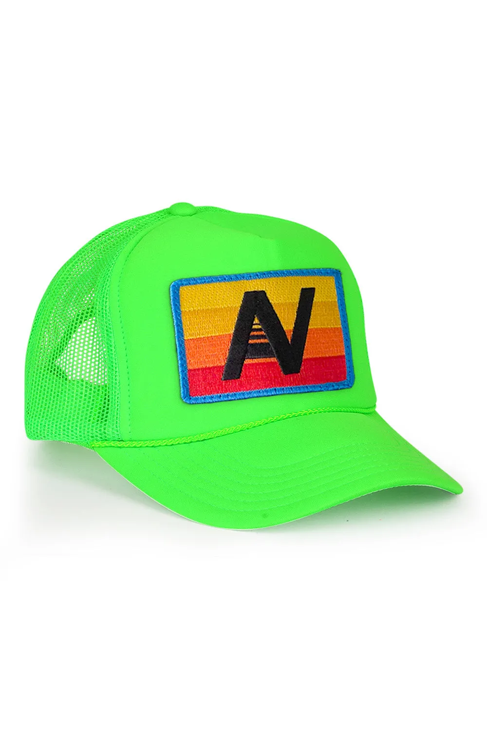 LOGO RAINBOW VINTAGE TRUCKER HAT