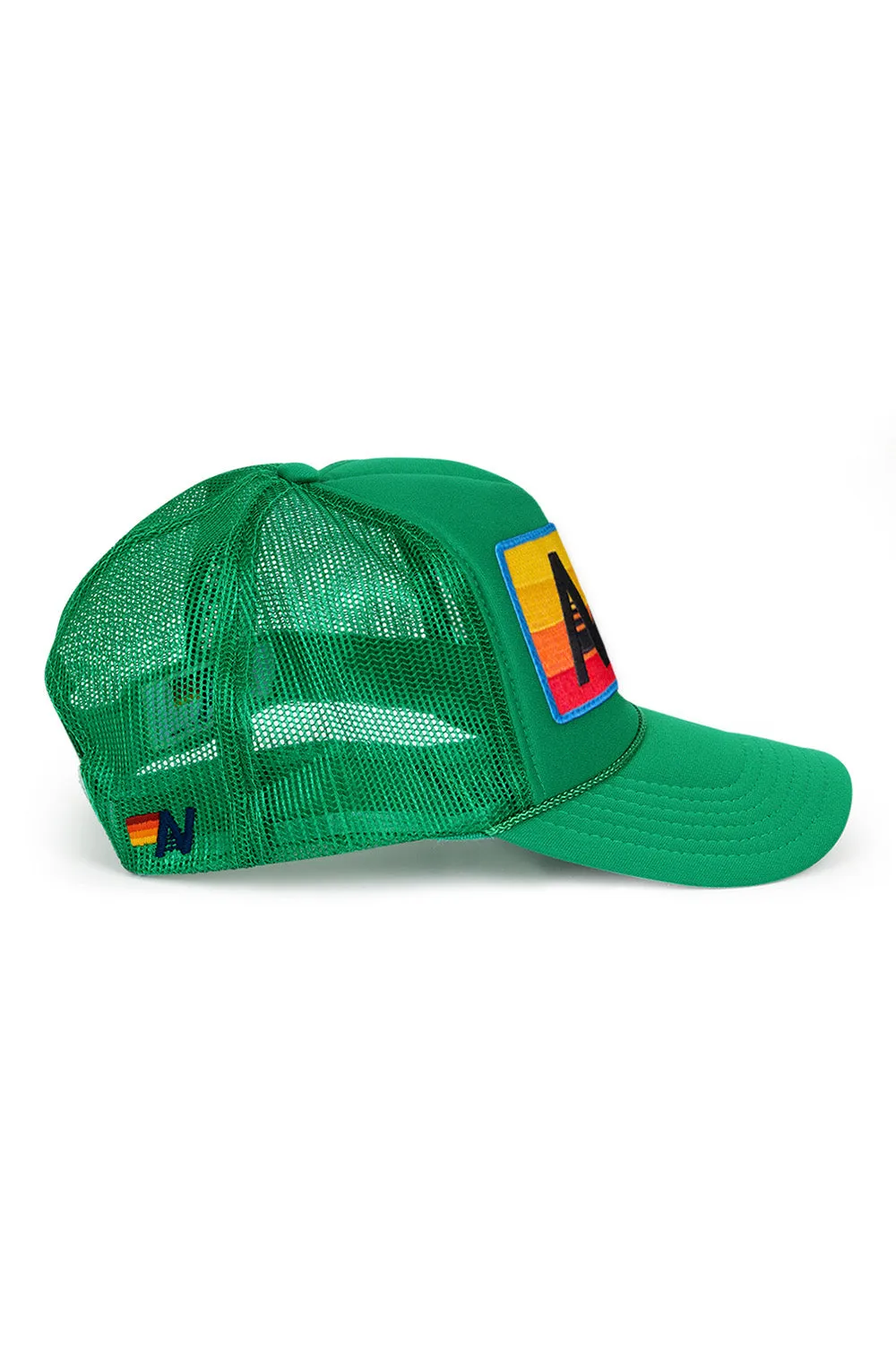 LOGO RAINBOW VINTAGE TRUCKER HAT