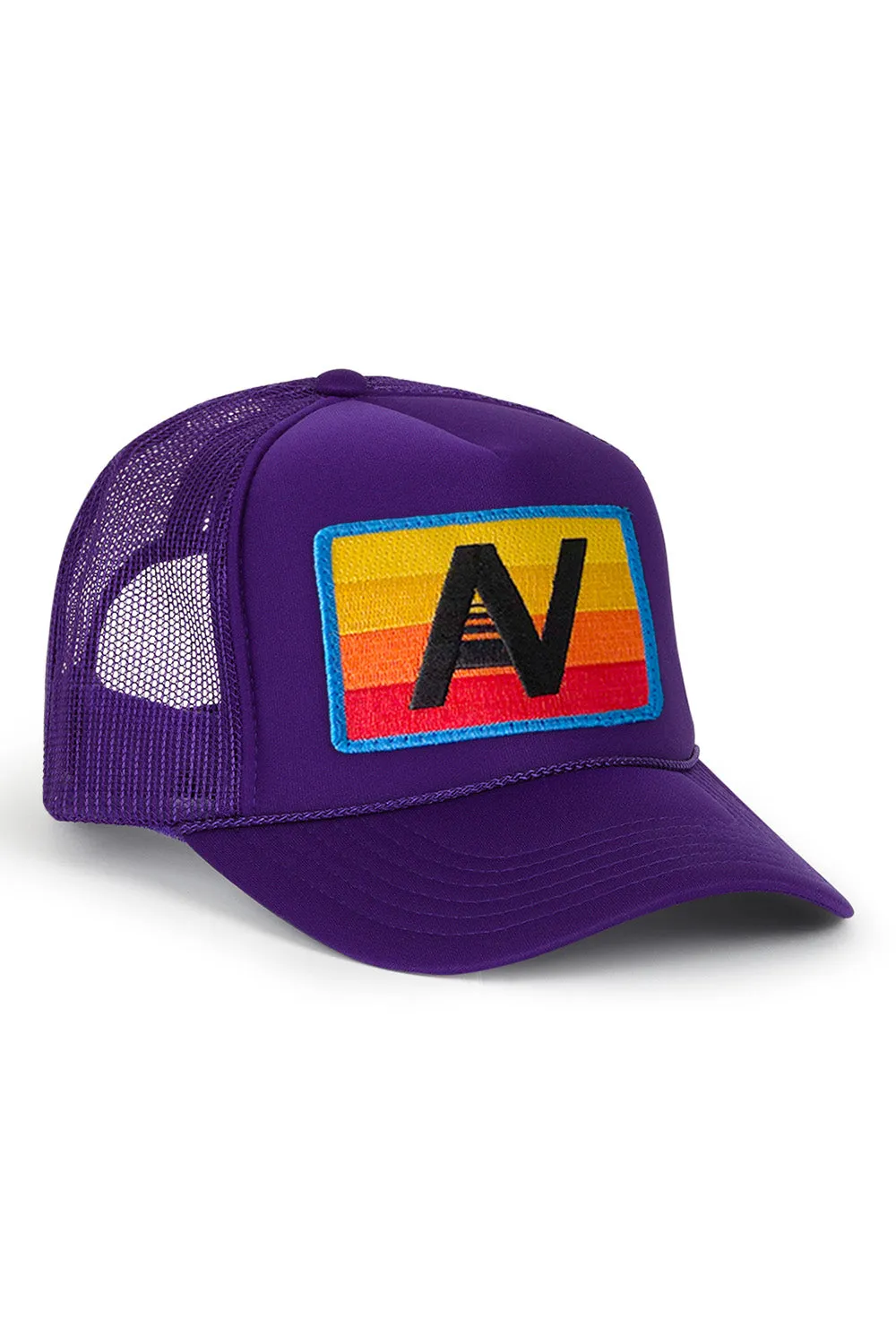 LOGO RAINBOW VINTAGE TRUCKER HAT