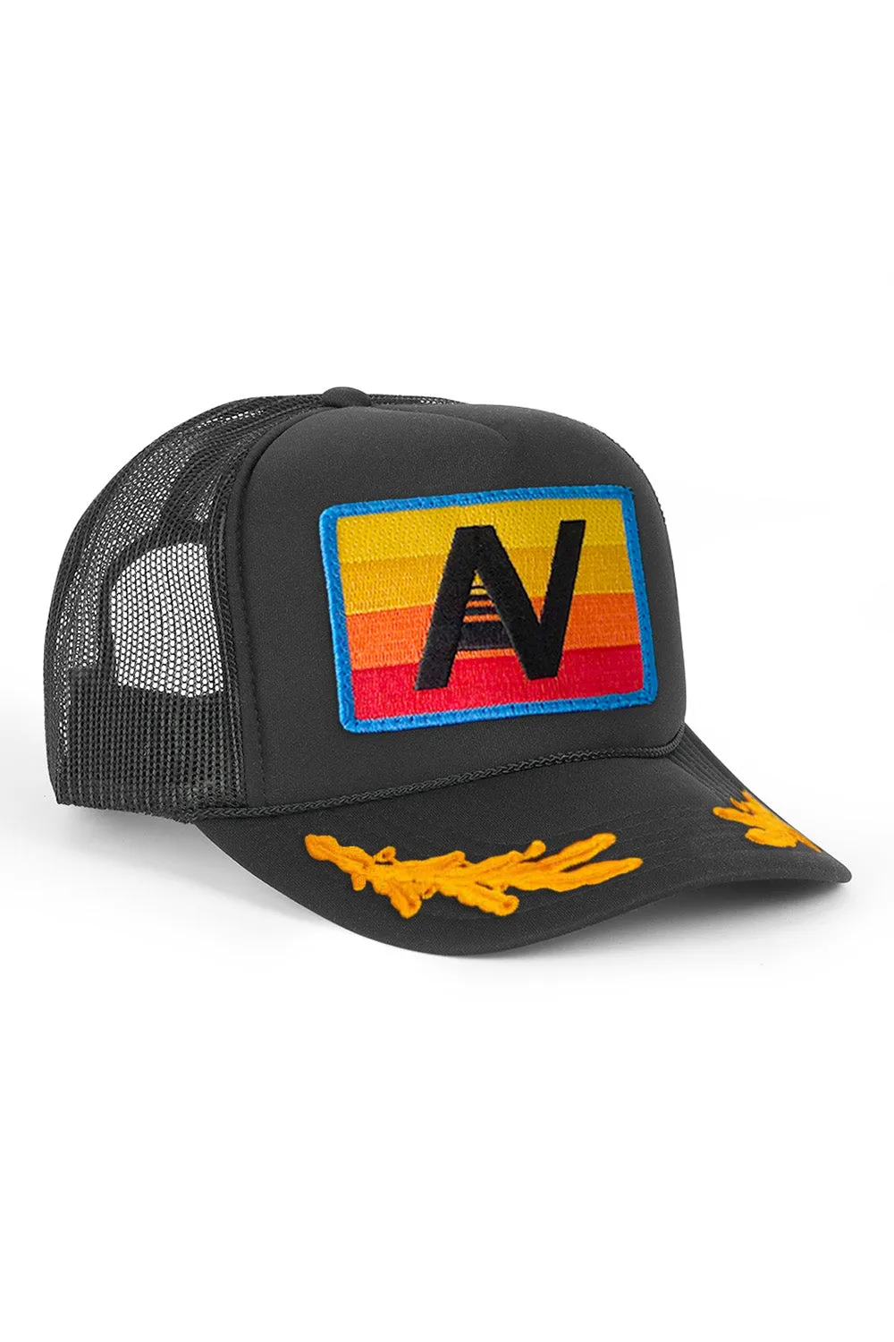 LOGO RAINBOW VINTAGE TRUCKER HAT