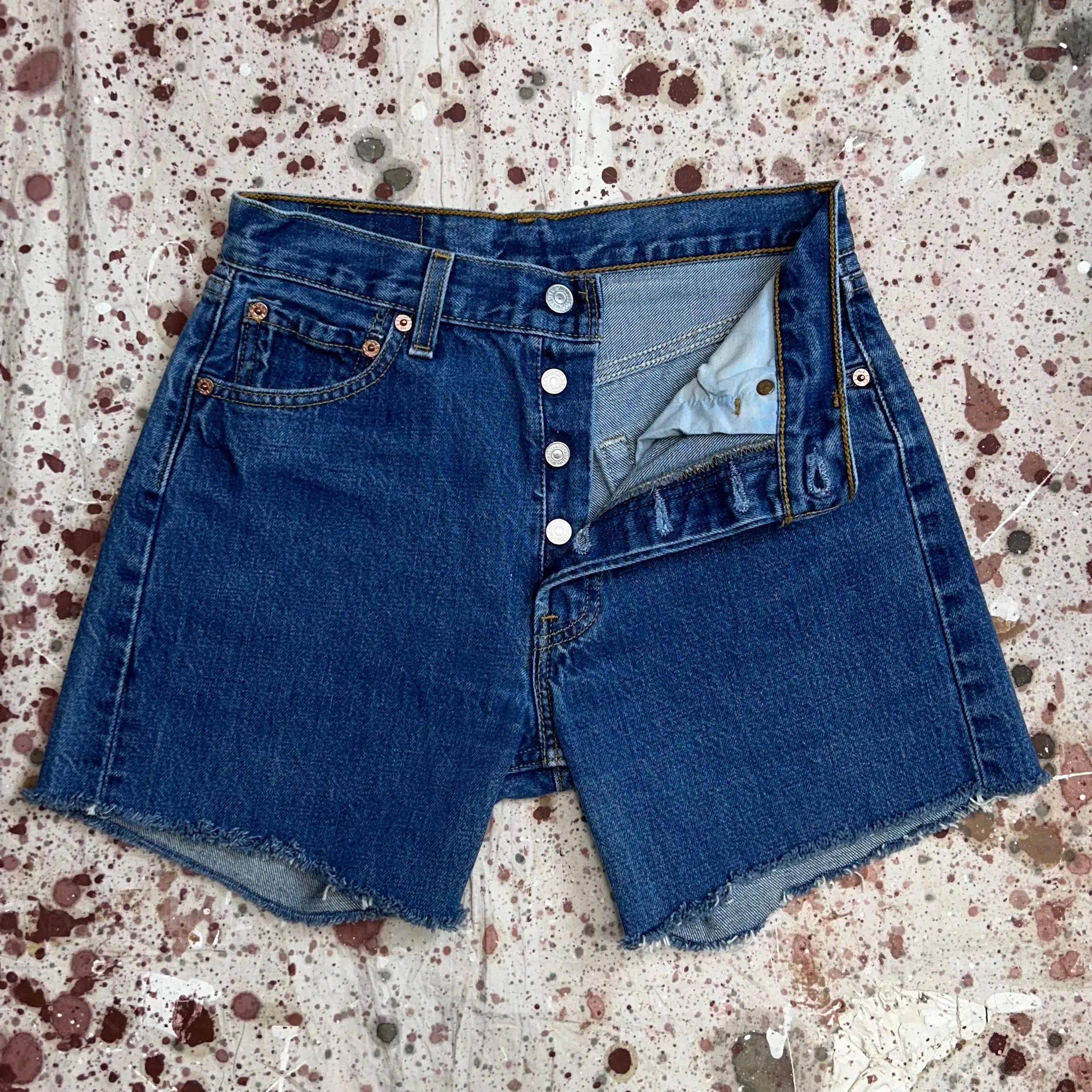 Vintage USA Levi 501 Denim Cut Off Shorts (JYJ0524-198)